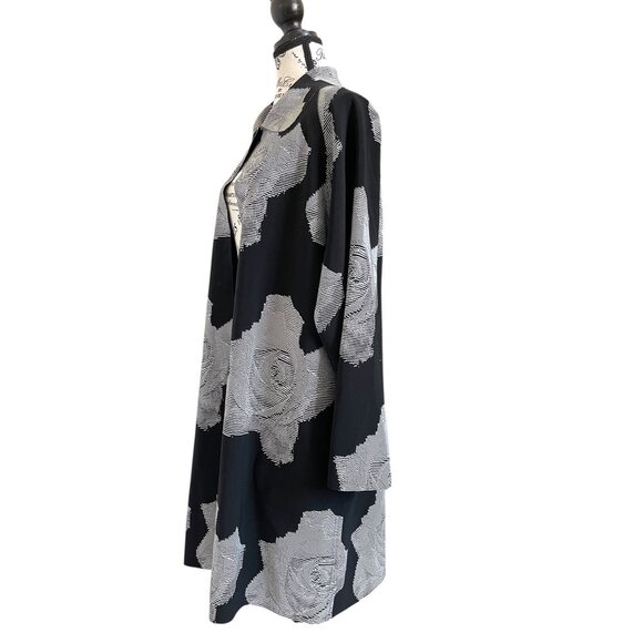 Norma Kamali Black White Rose Print Drape Open Front Kimono Coat Jacket Small - Picture 2 of 9